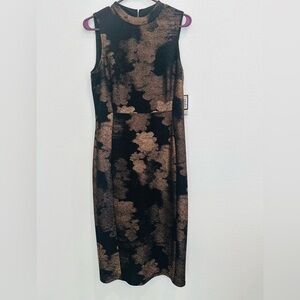Beautiful Dress perfect for the holidays !